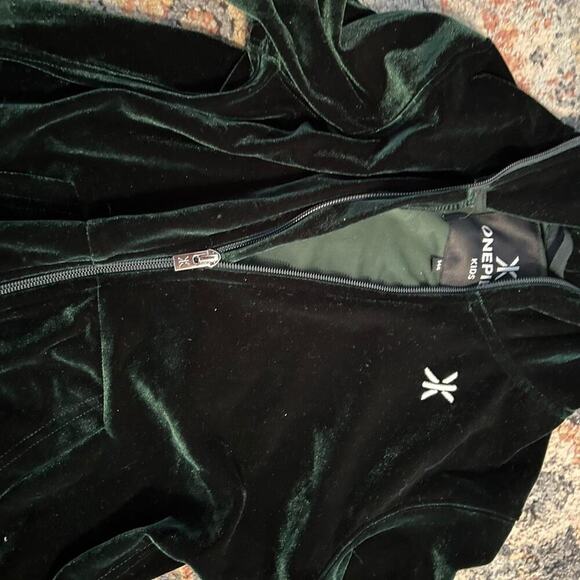 Onepiece kids velvet jumpsuit - Picture 3 of 8